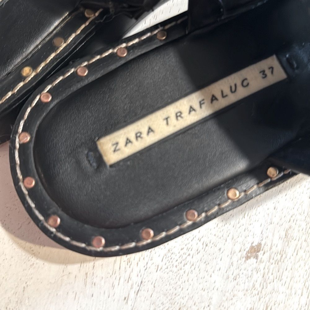 Zara RARE Sandals w Two Straps and Gold Grommets-Black size 37/6.6-7 w Dust Bag - Picture 5 of 15